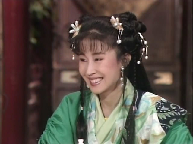 34岁走红,为爱息影近30年,一辈子相爱却不婚,今61岁竟要复出